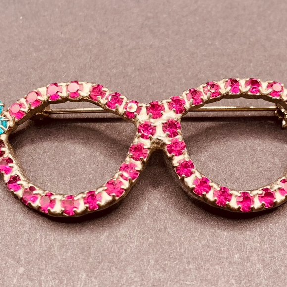 Vintage Bauer Brooches - Three - Picture 2 of 4